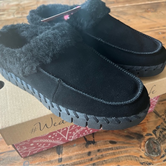 Muk Luks NIB women’s size 8 black - Picture 2 of 16